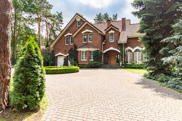 Best Driveway Paving Contractor  in Spring House, PA